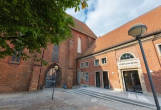 Entrance to the MEERESMUSEUM, © Anke Neumeister/Deutsches Meeresmuseum