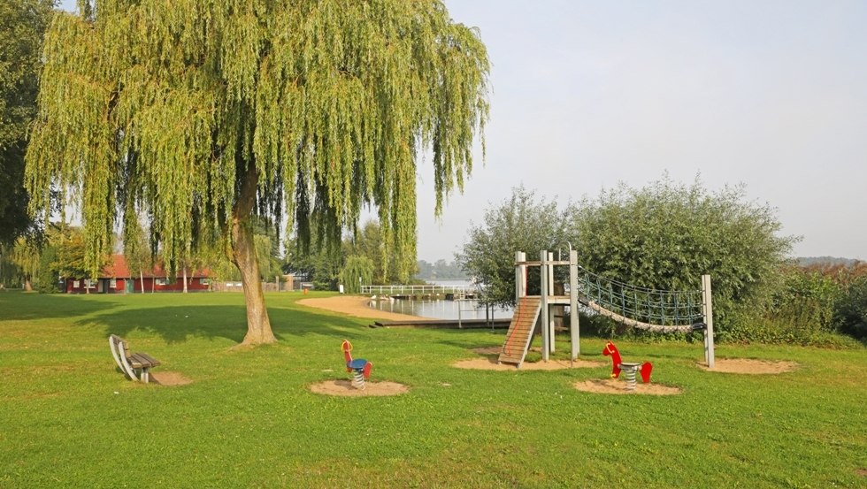 Sternberg am See lido - playground, © TMV/Gohlke