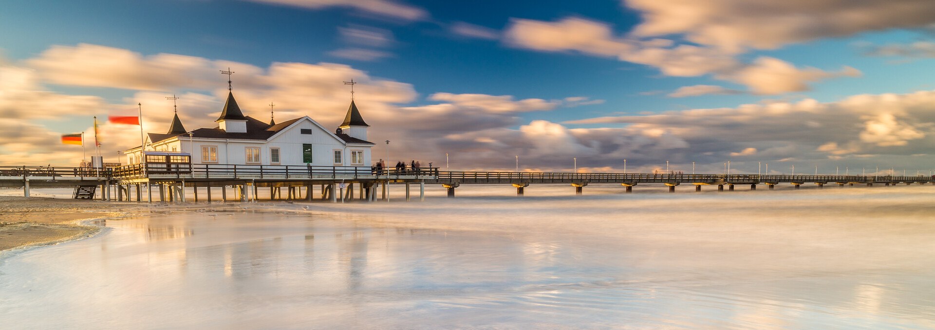 The Ahlbeck pier is the oldest in Germany., © TMV/Hams