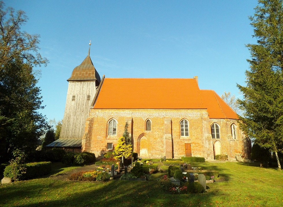 St. Laurentius Church (ev.) in Zudar, © Tourismuszentrale Rügen