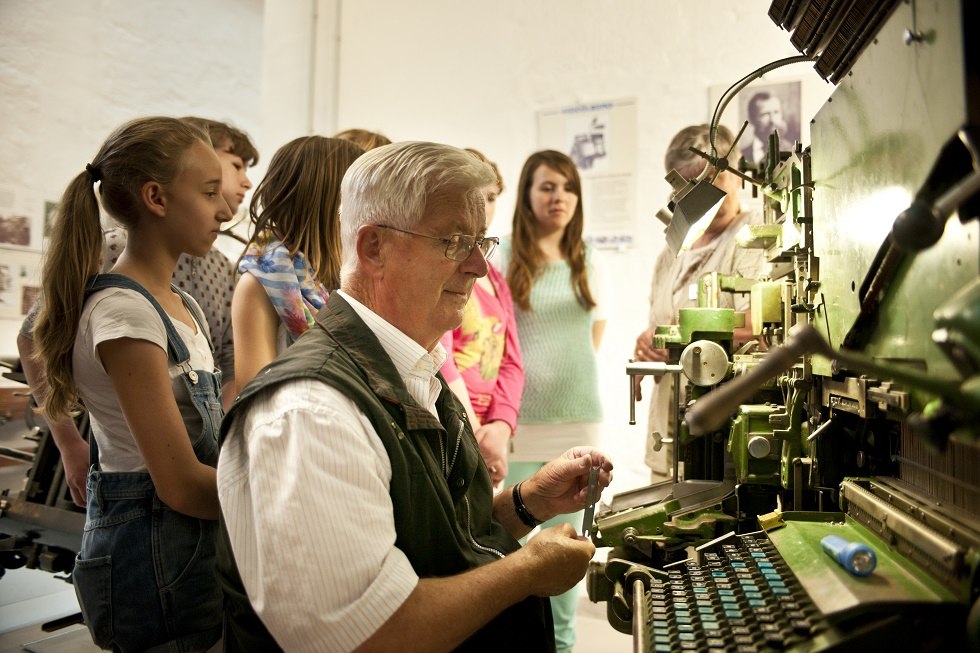 functional line setting machine, © Burgmuseum Plau