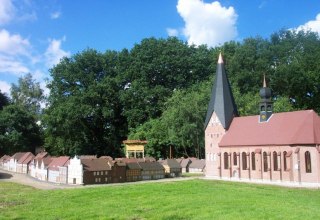 © Freizeit- und Familienpark Miniaturstadt Bützow