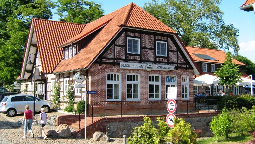 The Fischhaus am Schaalsee is located in a quiet, rural atmosphere, © Fischhaus am Schaalsee