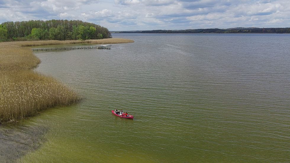 Discover the Kummerow Lake by kayak with family, © Tourismusverband Mecklenburgische Seenplatte/Tobias Kramer