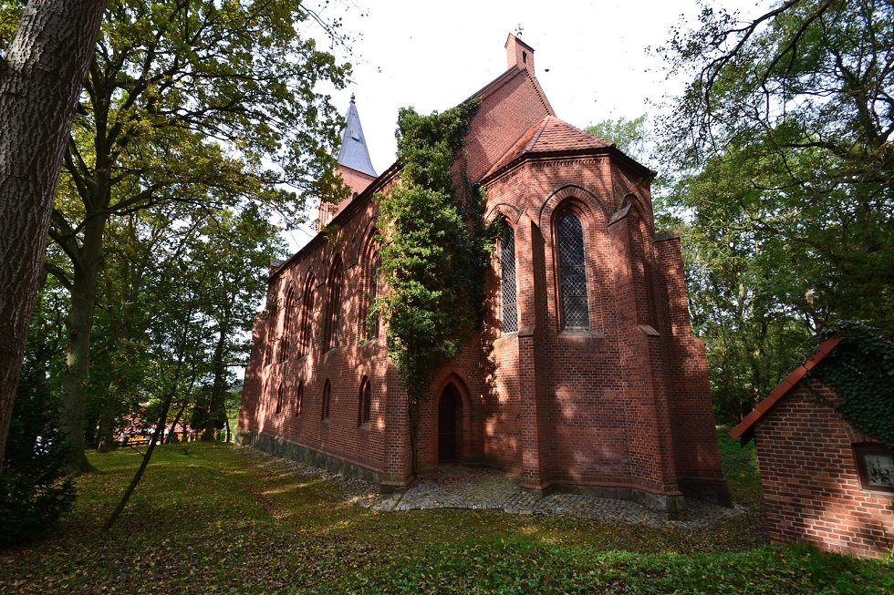 The Dankeskirche in Sehlen., © Tourismuszentrale Rügen