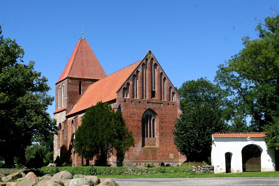 Außenansicht der Kirche, © Sabrina Wittkopf-Schade