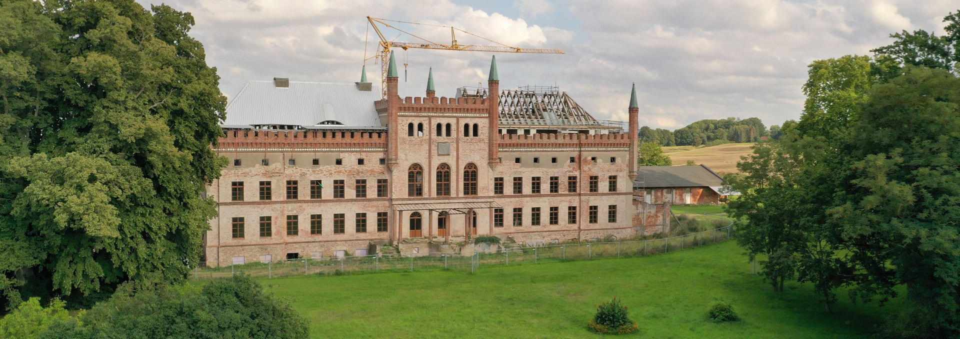 Broock Castle from the park side - with new windows, © Schloss Broock GmbH & Co. KG / Jan Fischer