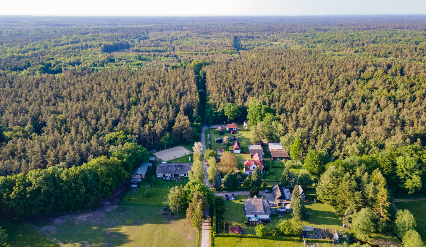 A view of the farm and the Rostock Heath, © TMV/Witzel