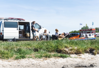 Camping directly on the WATER, © Saskia Spethmann