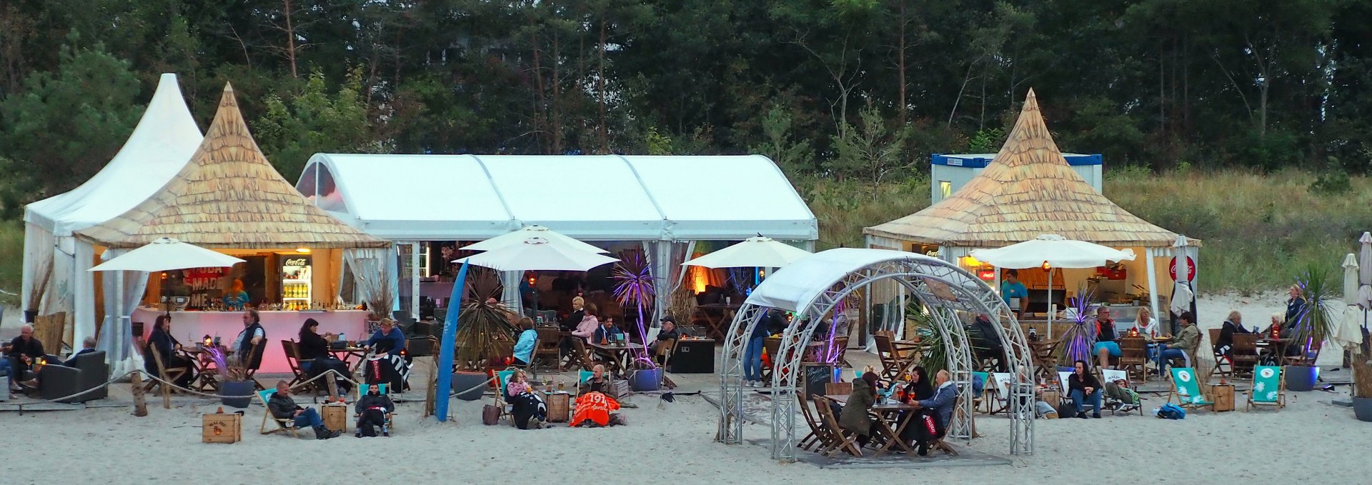 Twilight at the Beach Lounge Boltenhagen, © KV Boltenhagen