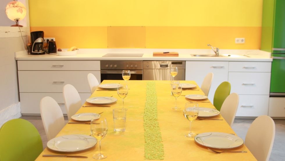 Kitchen with dining area in house Ole, © MITourA GmbH