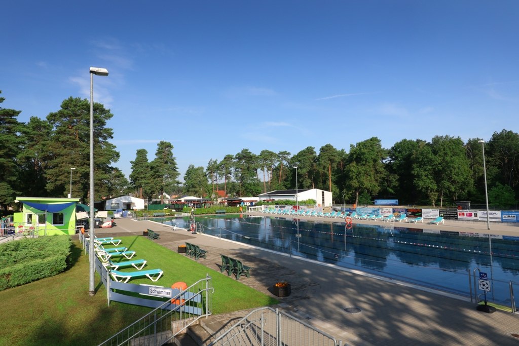 Forest pool Grabow - sports pool, © TMV/Gohlke