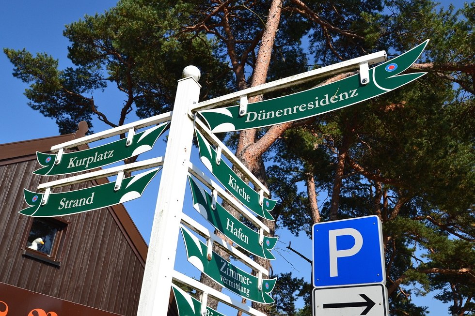 Signpost in Glowe, © Tourismuszentrale Rügen