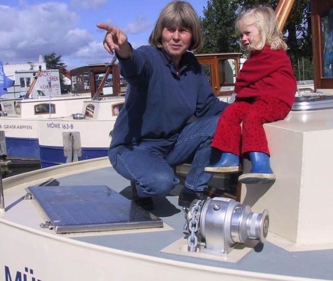 Tours by boat are an experience in the Mecklenburg Lake District, © Heino Kirchhof