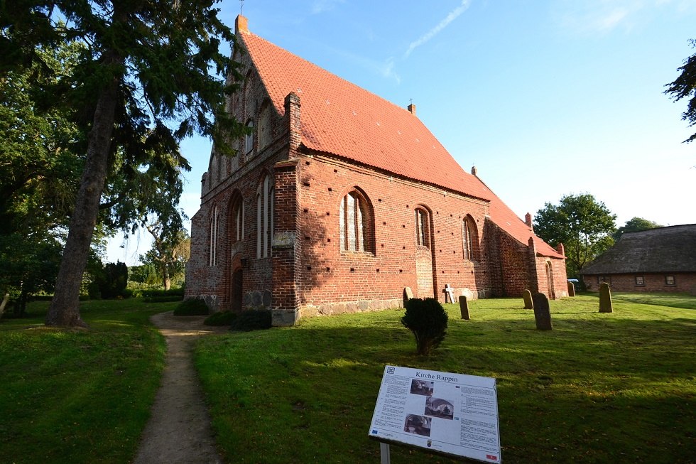 St. Andrew Parish Church in Rappin, © Tourismuszentrale Rügen