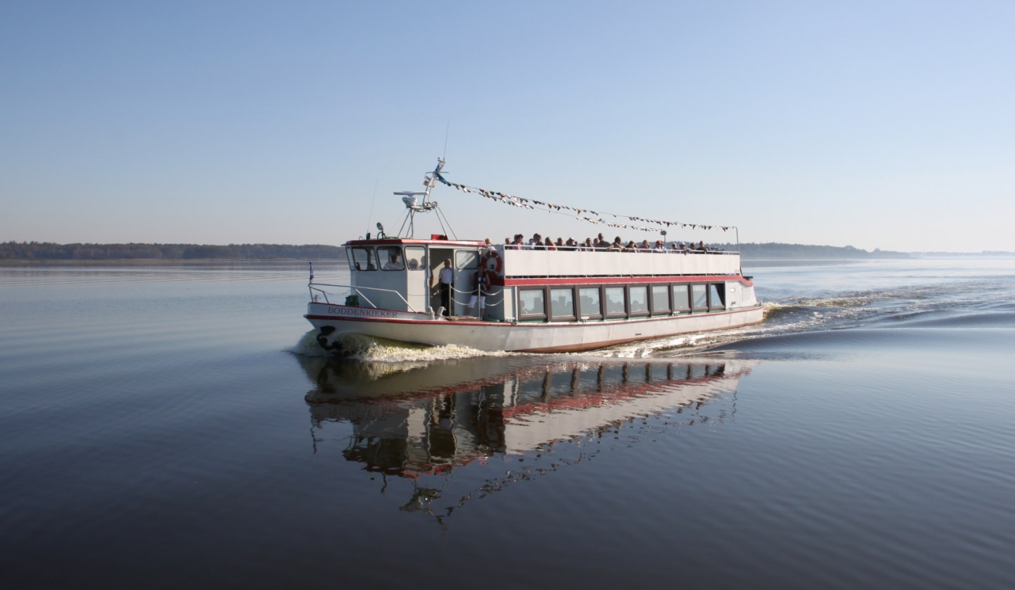 With the MS Boddenkieker from Ribnitz to Dierhagen and Wustrow, © Fahrgastbetrieb Kruse u. Voß