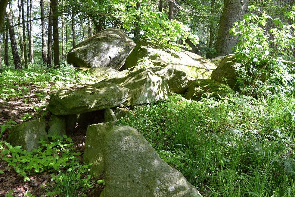 Laterally preserved passage to the main chamber., © Lutz Werner