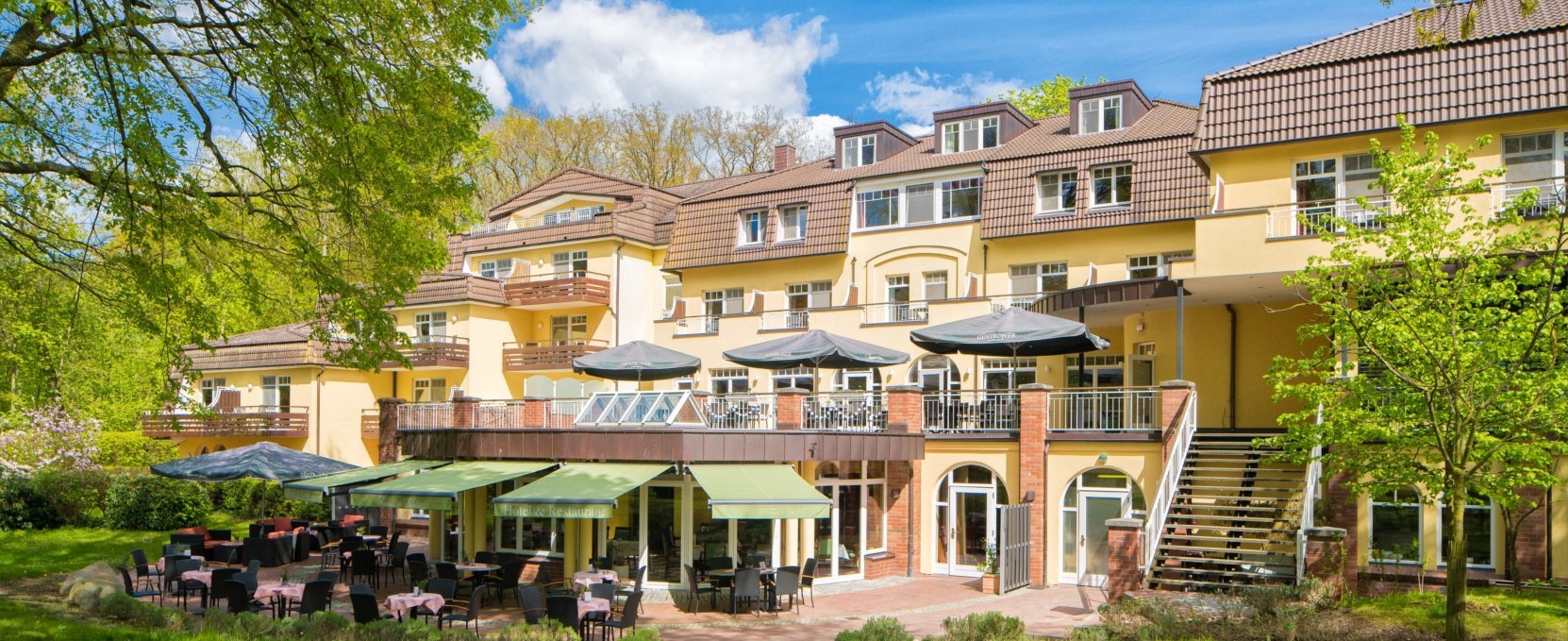 Exterior view hotel Kurhaus am Inselsee, © Florian Busch