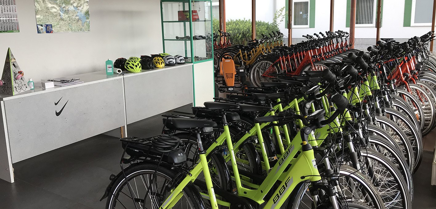 Bicycle rental station Harry Hurtig in Land Fleesensee, © Kur- und Tourismus GmbH Göhren-Lebbin