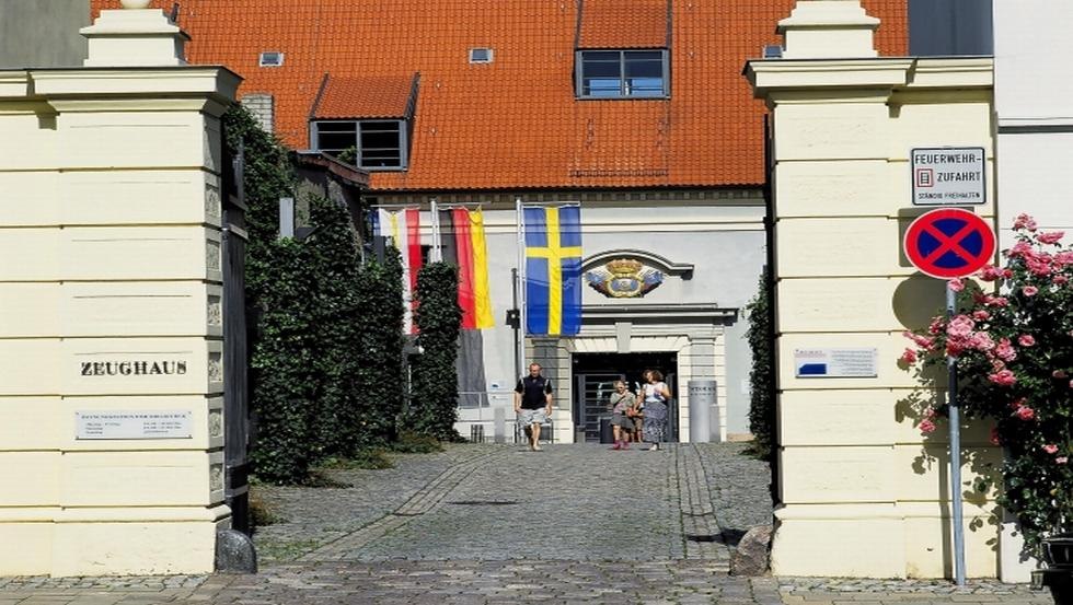 Courtyard entrance to the armory, © Tourismuszentrale Wismar