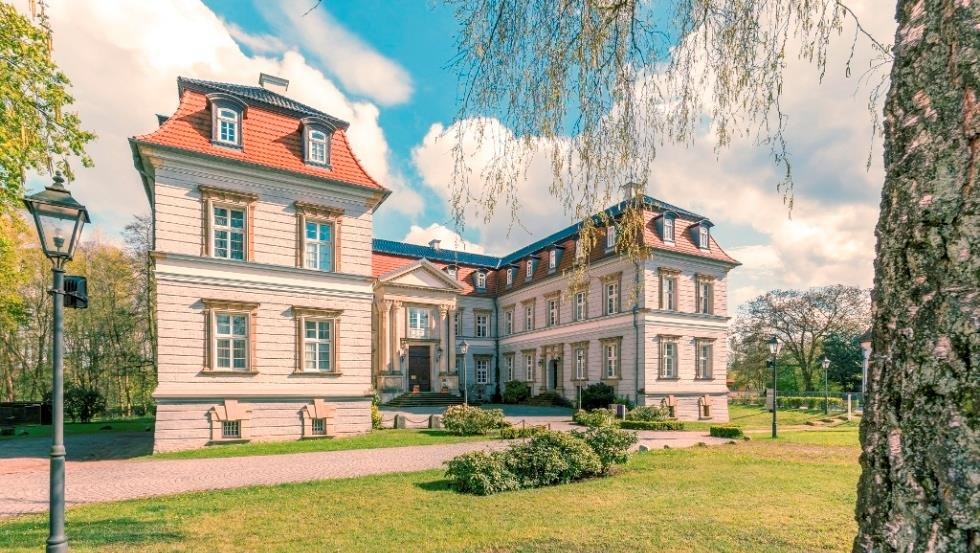 Hotel Schloss Neustadt-Glewe - exterior view, © Hotel Schloss Neustadt-Glewe