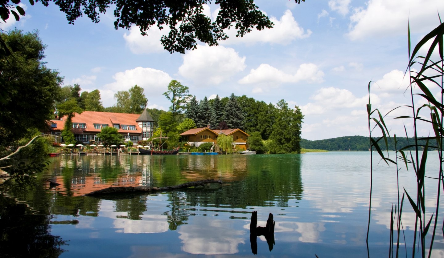 View of the house from the lake, © Altes Zollhaus