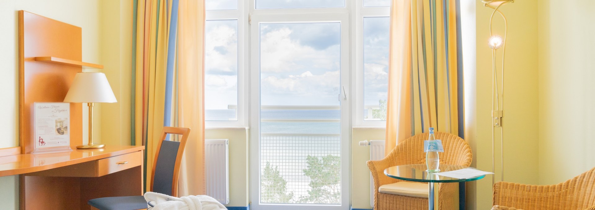 Our double room with sea view, © Arkona Strandhotel