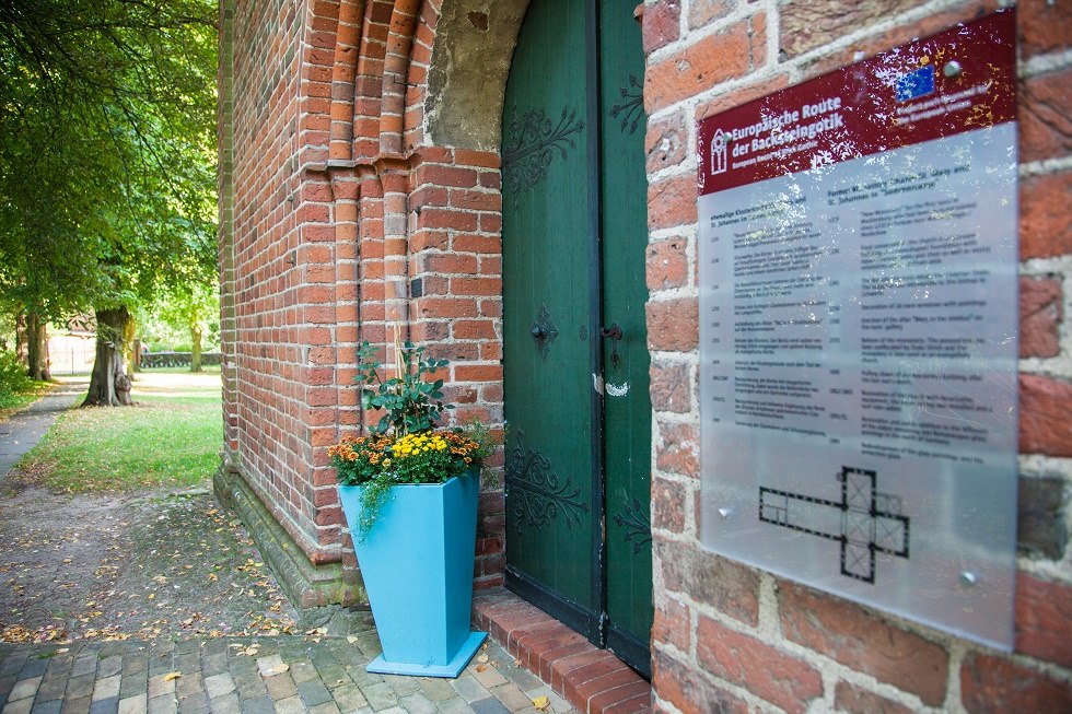 the entrance portal of the church, © Frank Burger