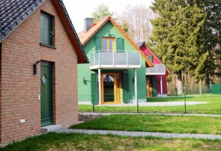 Two comfortable cottages with shared sauna cottage, © little garden Ferienhäuser