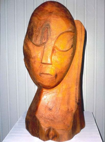 Robinia wood head, about 50 cm high, © Horst Domröse