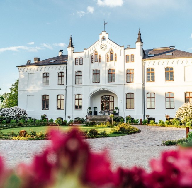 Exterior view of the pretty manor house, © Gutshaus Klein Kussewitz