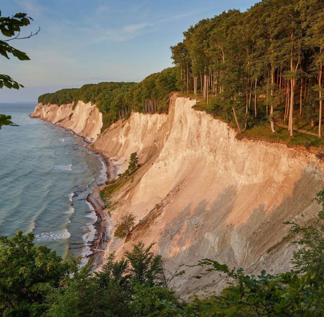 Chalk cliffs on the Island of Rügen, © TMV/Grundmann