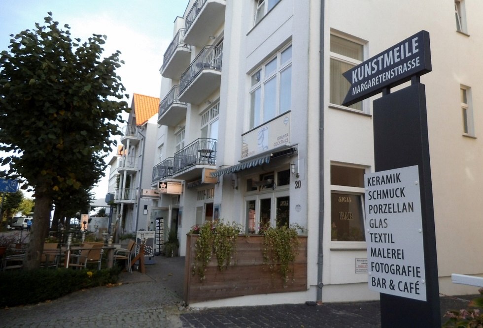 Signpost to the art mile of Binz, © Tourismuszentrale Rügen