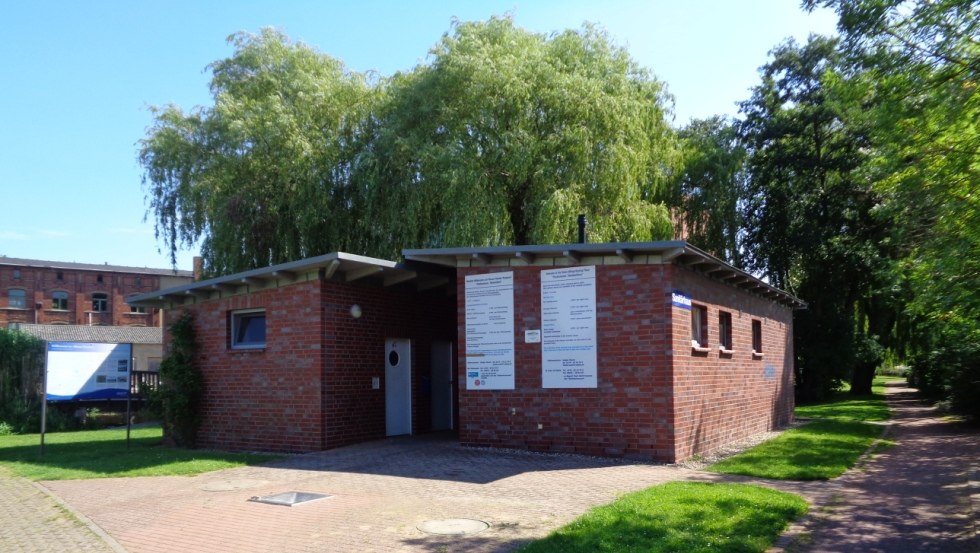 Sanitary facilities at the waterway resting place (shower and WC complex), © Stadt Parchim