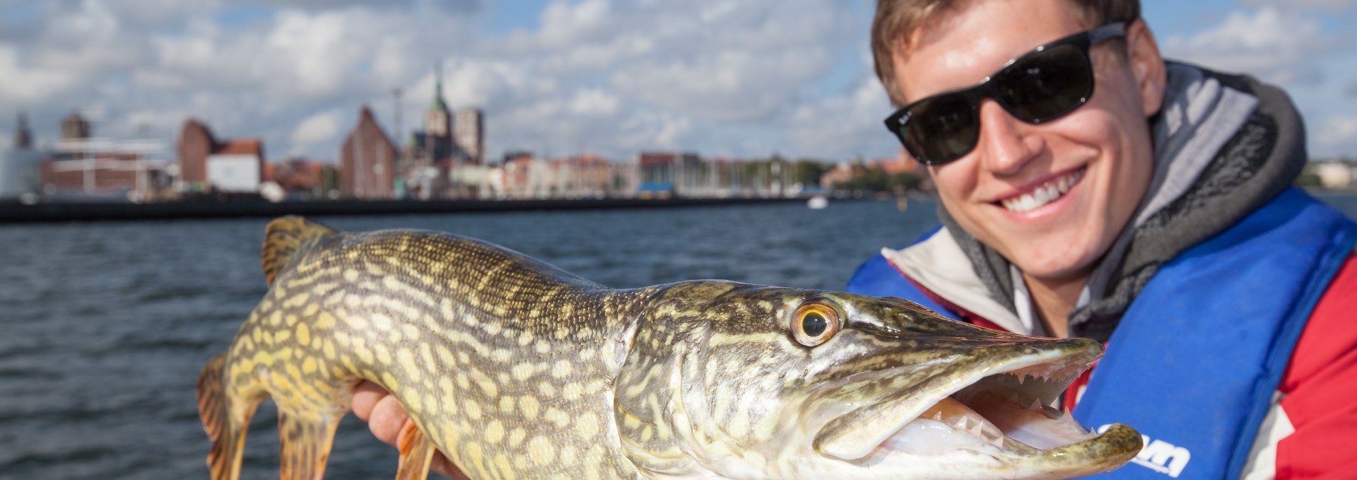 Angler with his fishing, © TMV