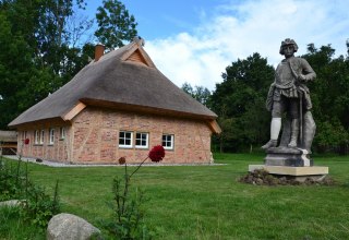 The "Traitor's House" in Groß Stresow., © Tourismuszentrale Rügen