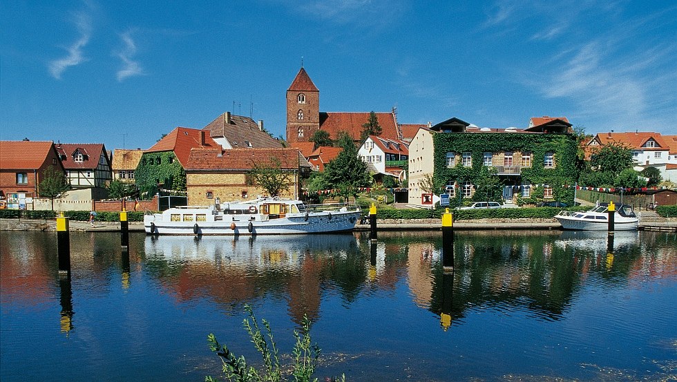 Plau am See: a picturesque place to rest in the small harbor as a water hiker, © TMV/Krüger