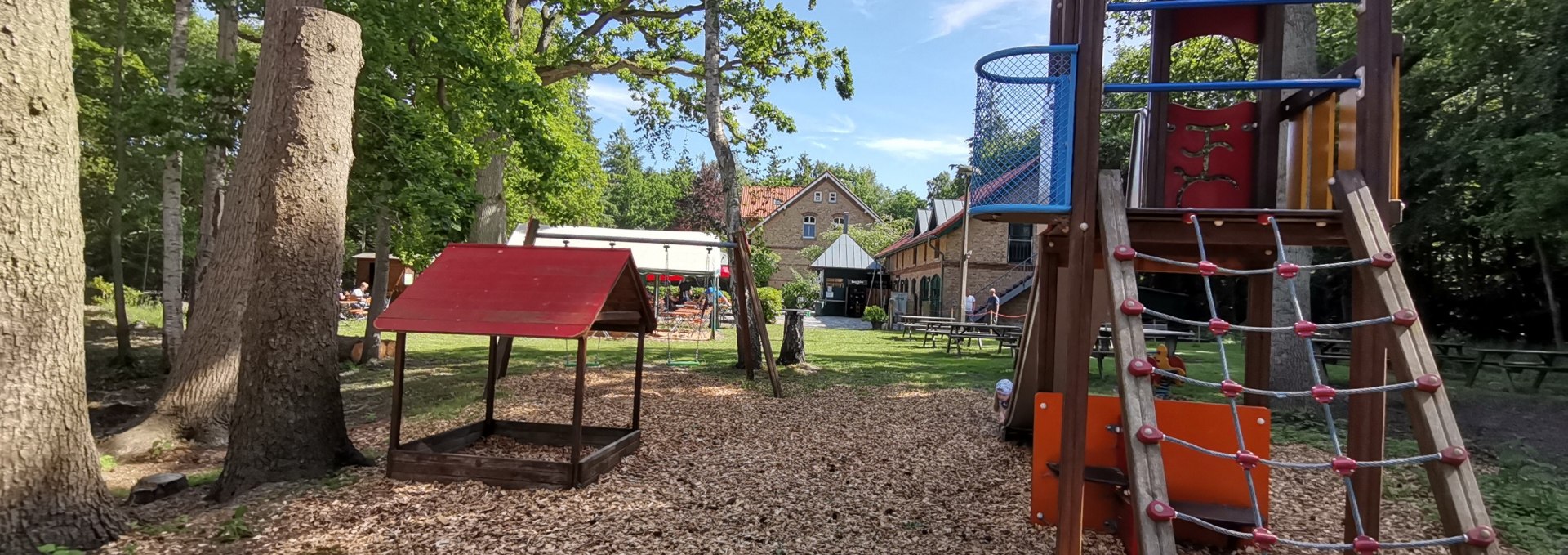 Forest playground, © Schlösschen