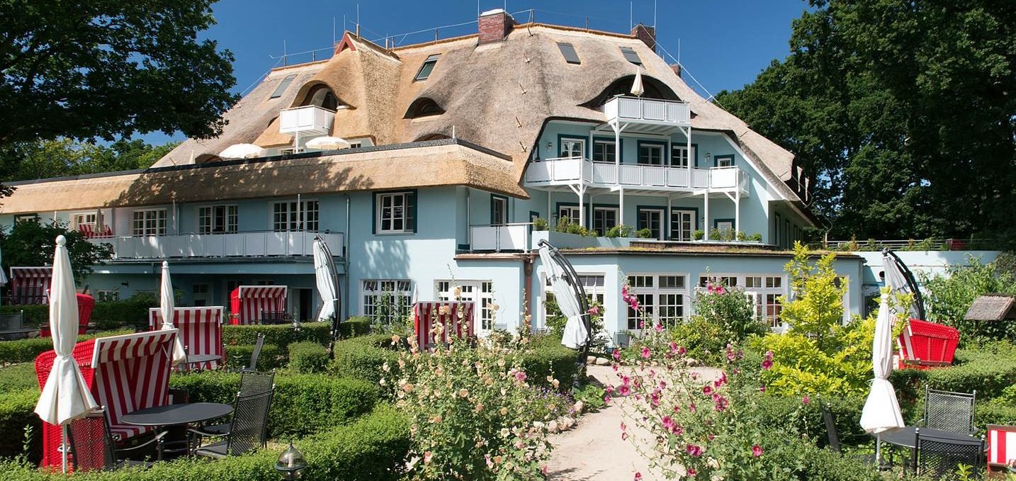 Hotel Fischerwiege with breakfast garden, © Arnt Löber