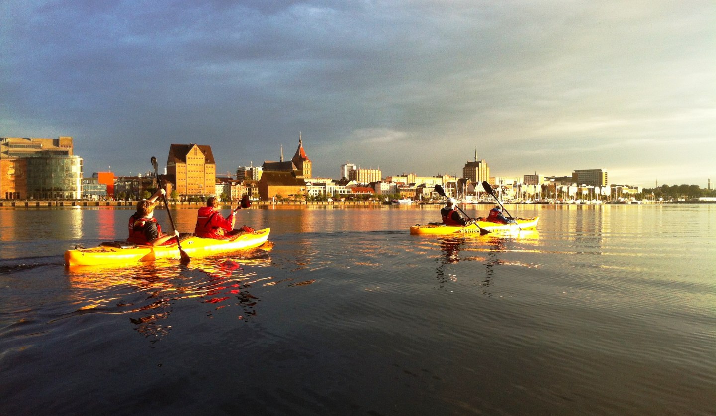 Evening atmosphere in Rostock city harbor, © Ronald Kley