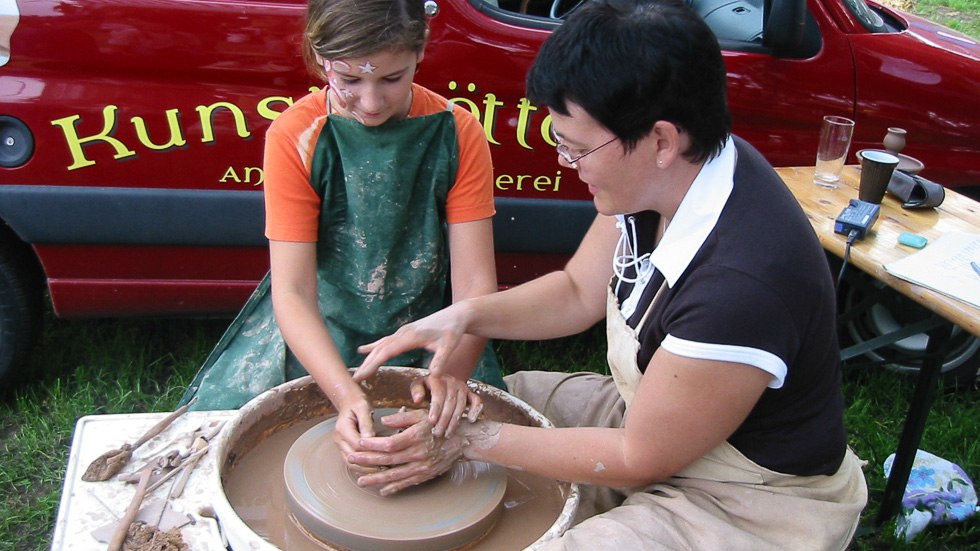 Children's pottery, © Iris Thees