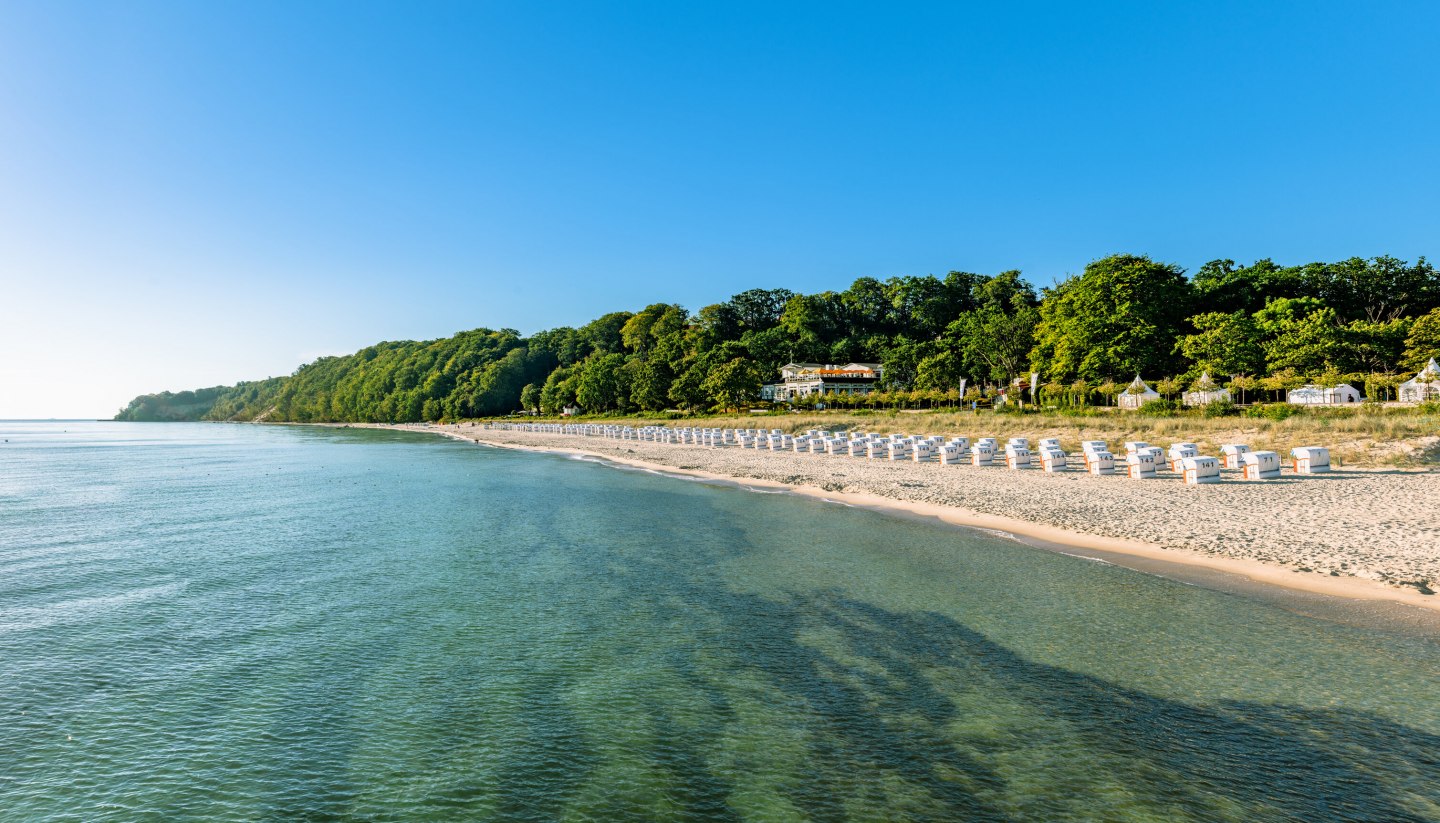 When you think of Rügen, you see wide sandy beaches, clear Baltic Sea water and lush green beech forests in front of you. But the island has so much more to offer. With Göhren, the Baltic Sea island has the only seaside resort in Germany that is also a Kneipp spa., © TMV/Tiemann