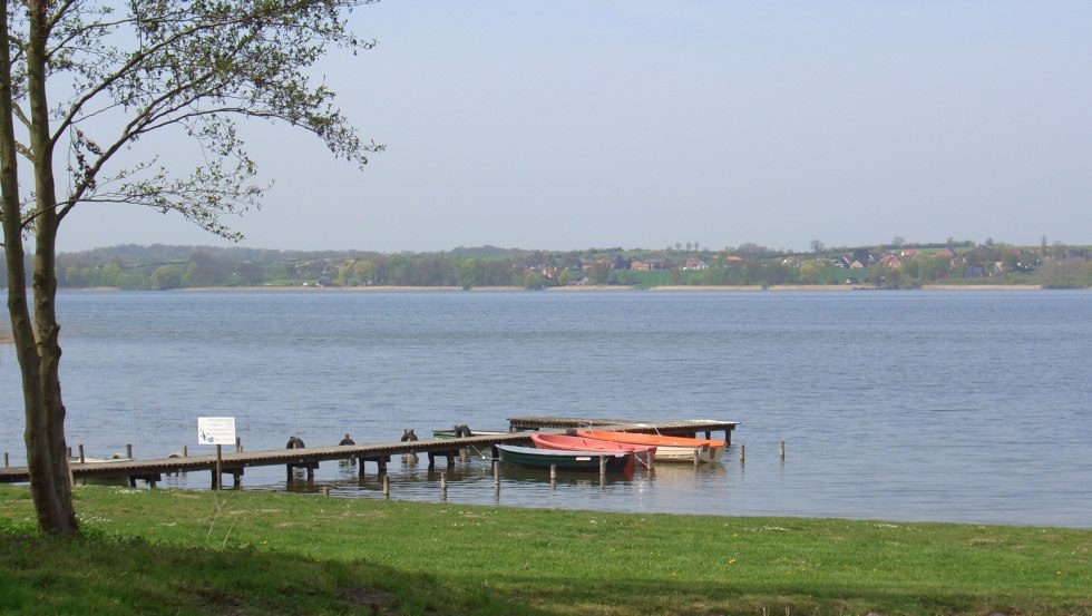 Bathing place at the Ratzeburger lake, © Gästehof Apolony/Apolony