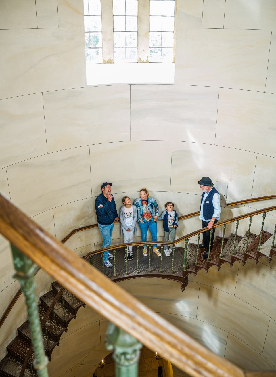 The staircase in the central tower requires a head for heights., © TMV/Tiemann