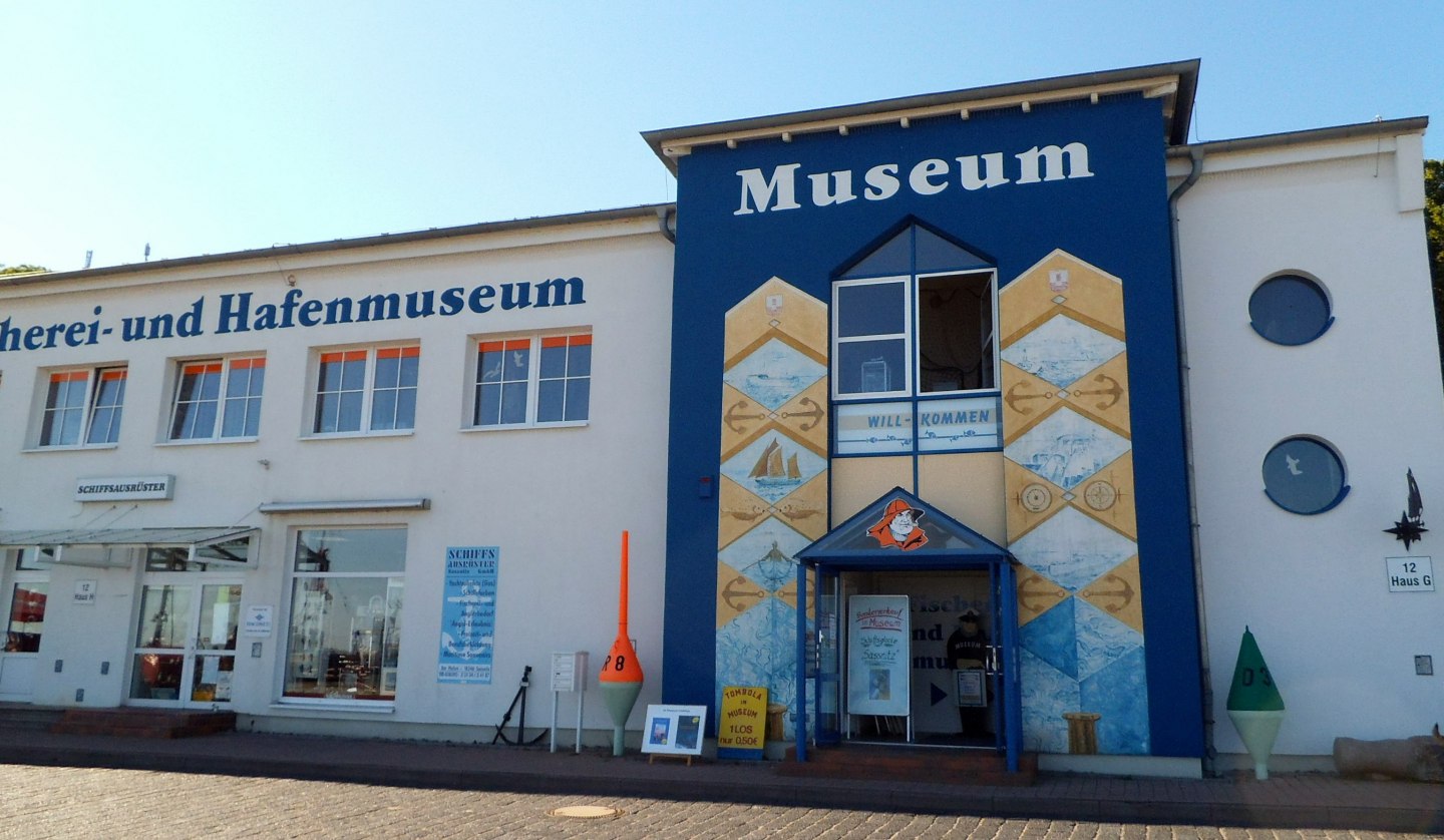 Located directly in the town harbor: The Fishery and Port Museum in Sassnitz, © Heike Seelenbinder