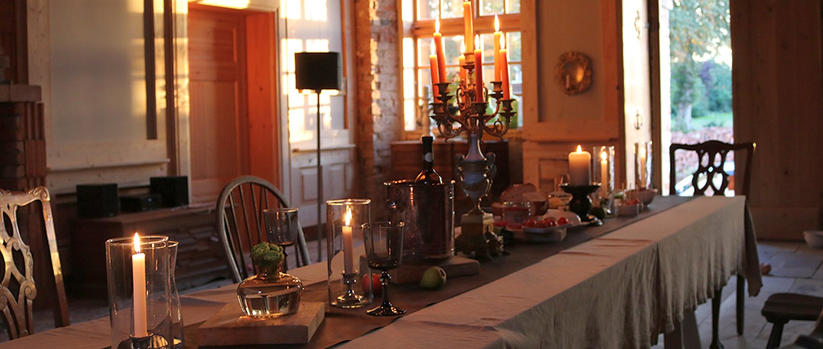 Country pleasure at Goldenbow manor house: feast and chat together with guests, © Herrenhaus Goldenbow