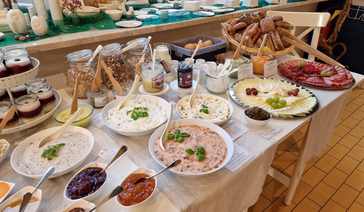 Breakfast buffet at the Ostseemühle, © Ostseemühle GmbH