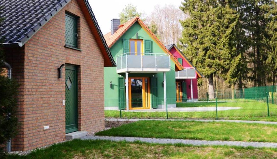 Two comfortable cottages with shared sauna cottage, © little garden Ferienhäuser