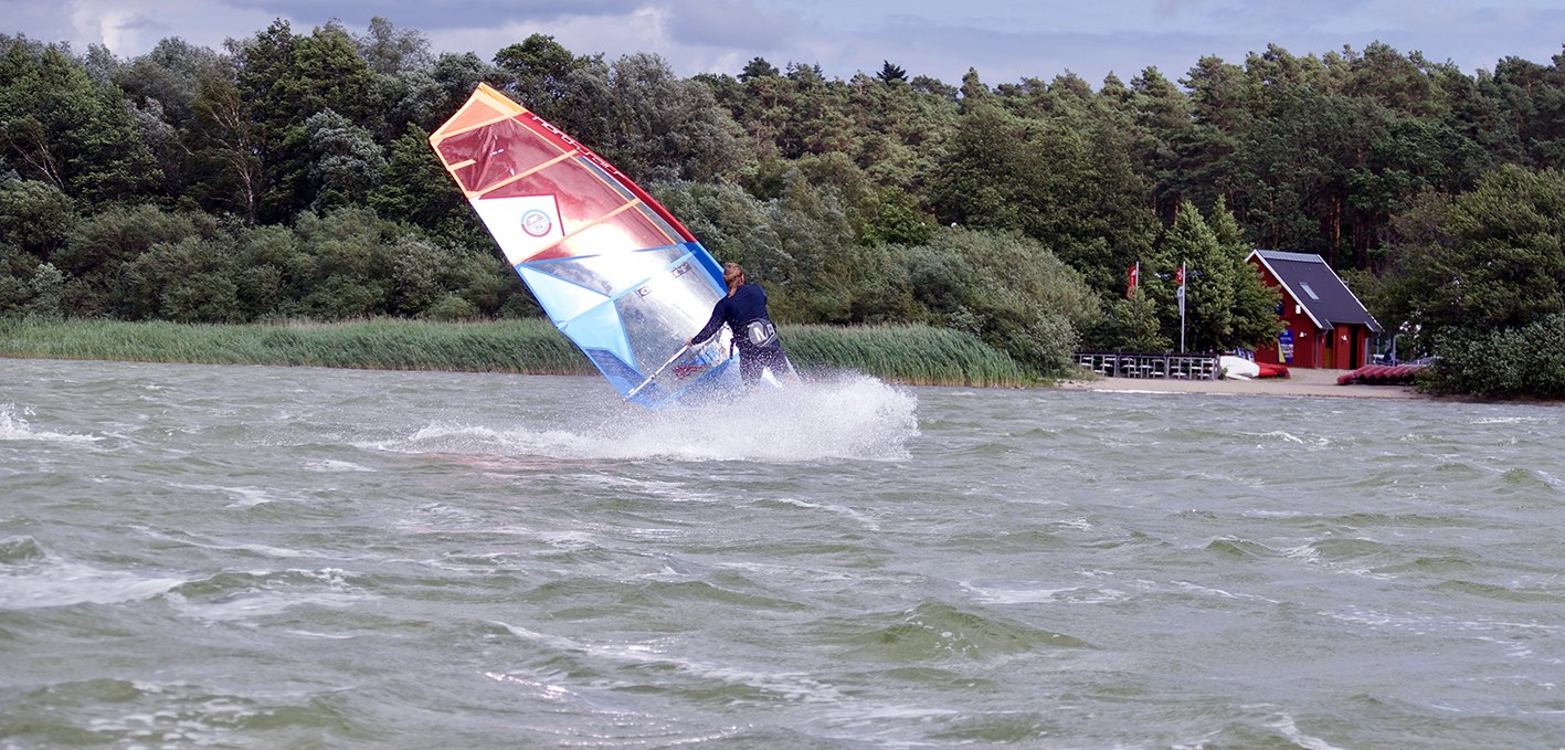 Surfing area Untergoehren at lake Fleesensee, © Wassersport Fleesensee