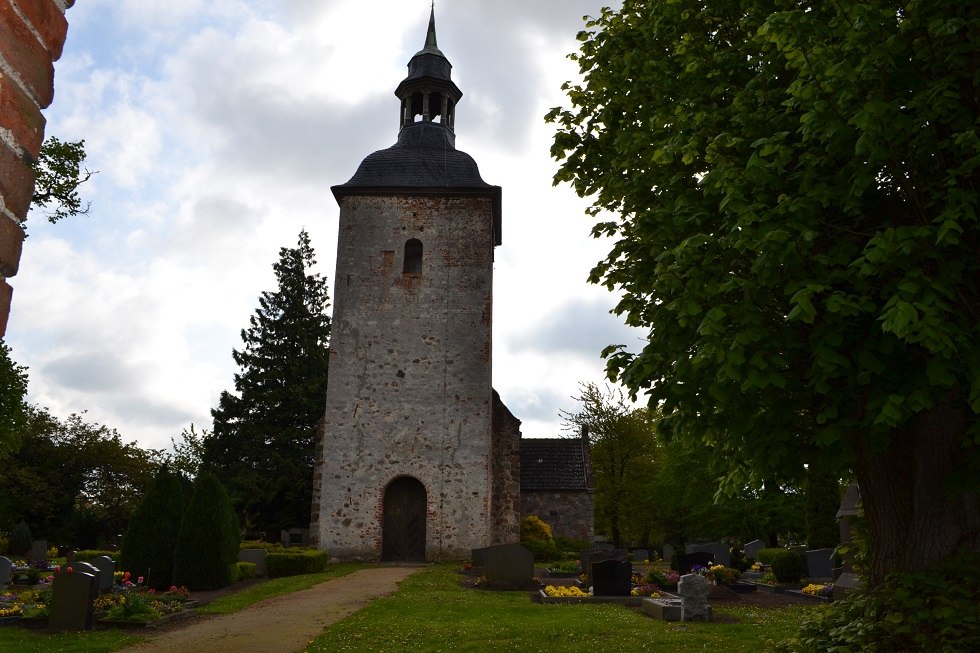 Church with tower view from west, © Lutz Werner